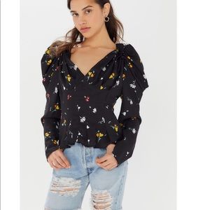 C/meo Collective Vice Printed Puff Sleve too